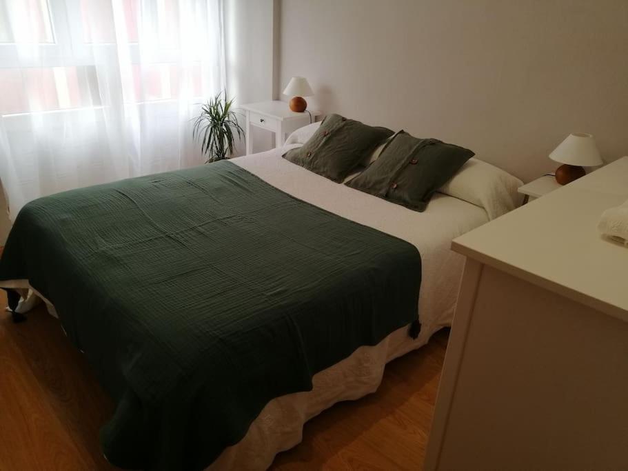 Apartmán Piso Completo Cerca De Estacion Bus, Tren Y Ferrys Santander Exteriér fotografie